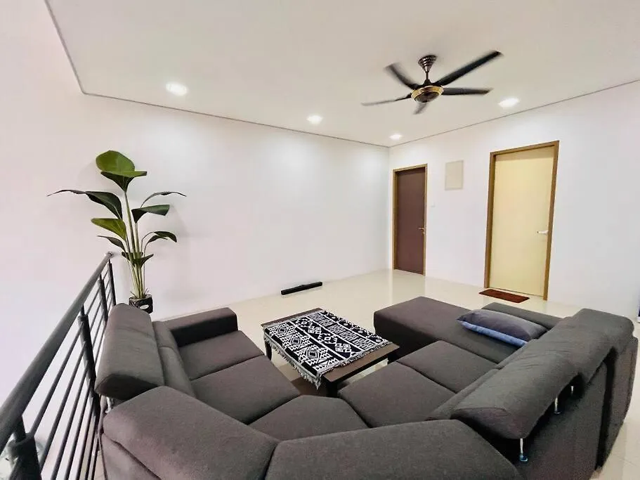 Panaromic Duplex Seaview Retreat With Virtual Reality Experience !! + Megascreen Home-Cinema Butterworth Malezya
