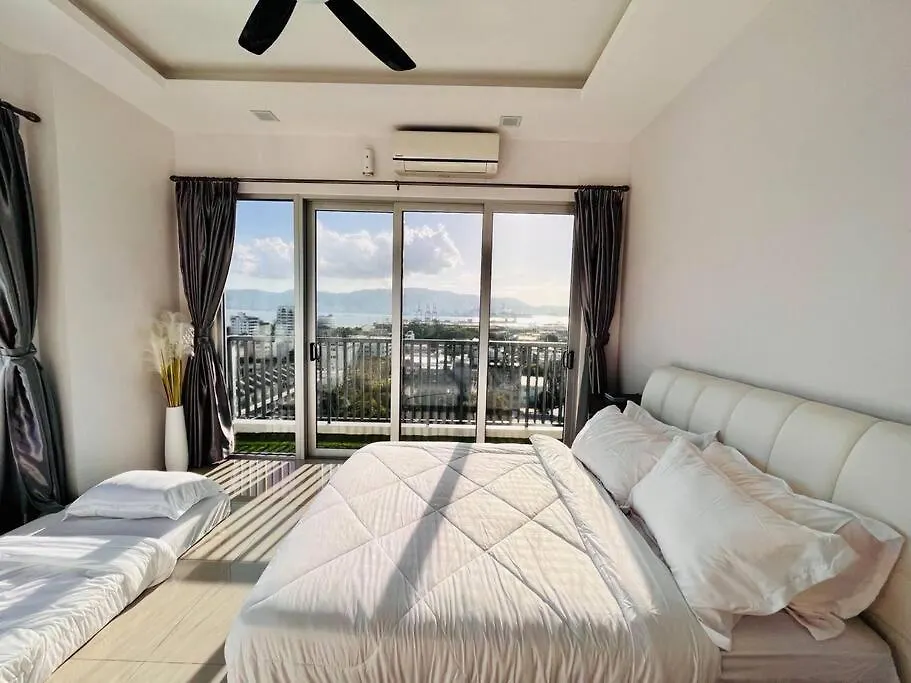 Panaromic Duplex Seaview Retreat With Virtual Reality Experience !! + Megascreen Home-Cinema Butterworth